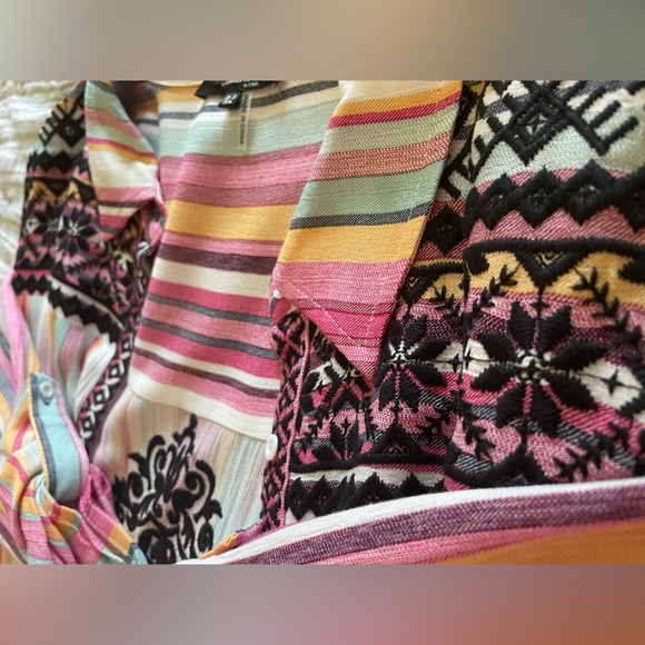 Multi Color Button Up 💜🩵🩷💛 - Picture 9 of 9